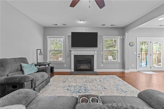 906 Sugar Tree Drive, Mebane, NC 27302