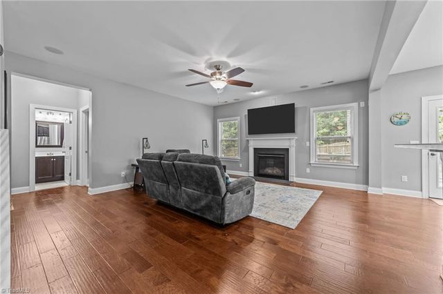 906 Sugar Tree Drive, Mebane, NC 27302