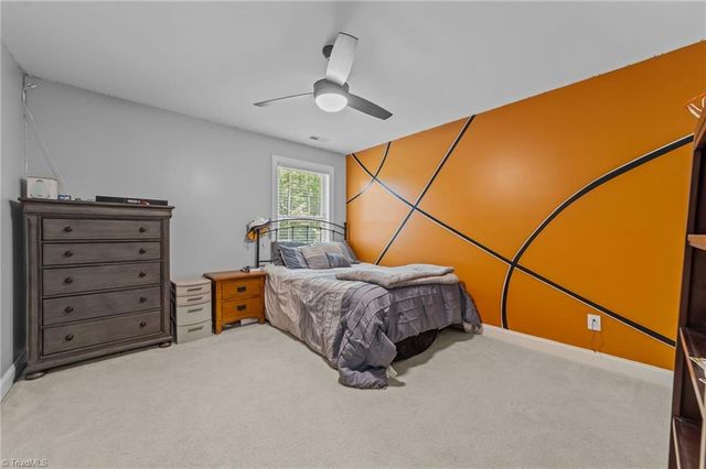 906 Sugar Tree Drive, Mebane, NC 27302