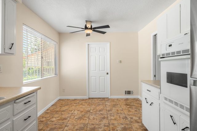 3808 General Bradley Street NE, Albuquerque, NM 87111