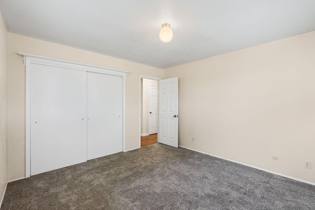 3808 General Bradley Street NE, Albuquerque, NM 87111