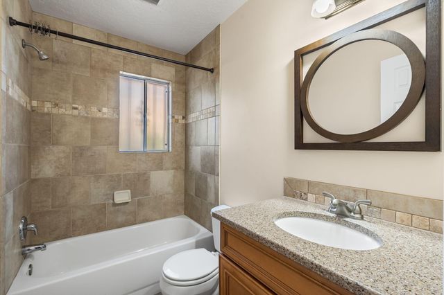 3808 General Bradley Street NE, Albuquerque, NM 87111