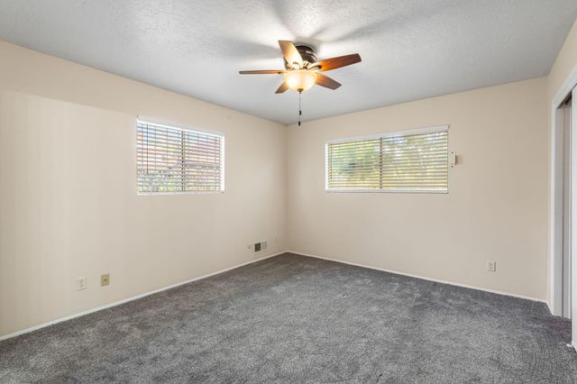3808 General Bradley Street NE, Albuquerque, NM 87111
