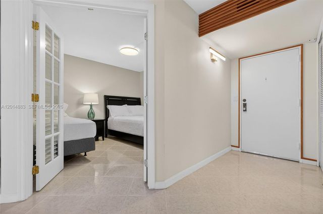 2401 Collins Ave 1406, Miami Beach, FL 33140