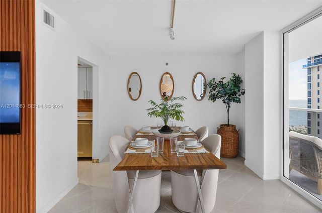 2401 Collins Ave 1406, Miami Beach, FL 33140