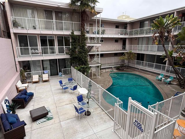 1425 Lakeside Dr 201, Oakland, CA 94612
