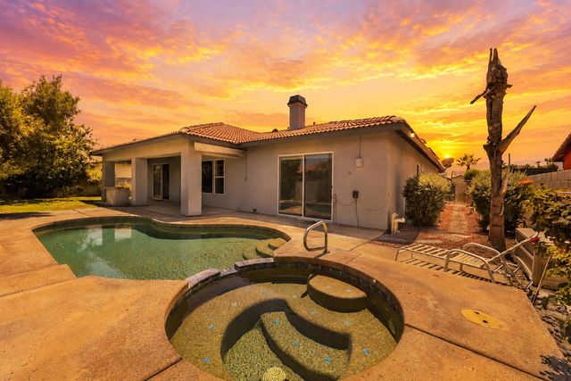 74616 Waterlily Circle, Palm Desert, CA 92260