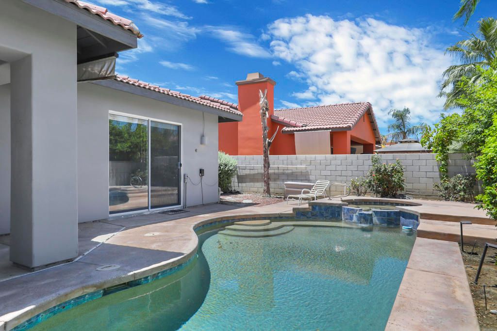 Image 28 of property listing at 74616 Waterlily Circle, Palm Desert, CA 92260