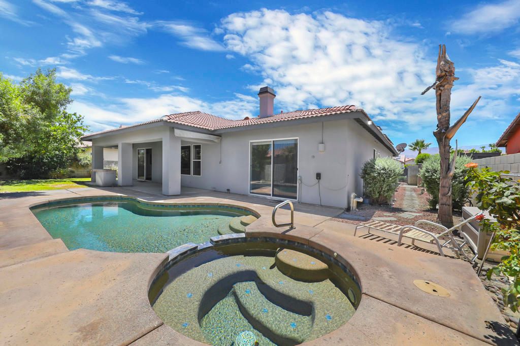 Image 31 of property listing at 74616 Waterlily Circle, Palm Desert, CA 92260
