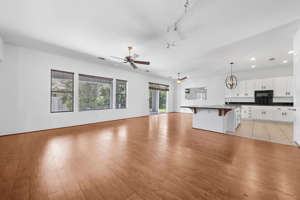 Image 6 of property listing at 74616 Waterlily Circle, Palm Desert, CA 92260