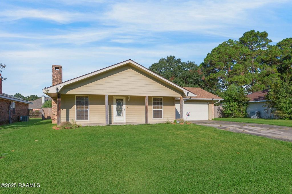 302 Vivian Drive, Lafayette, LA 70508