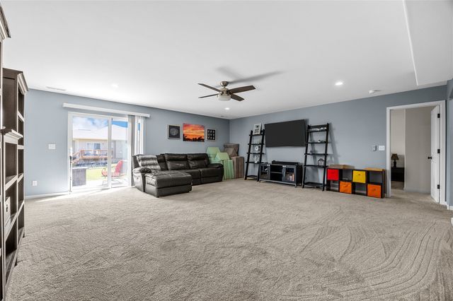 860 Jessie Street, North Liberty, IA 52317