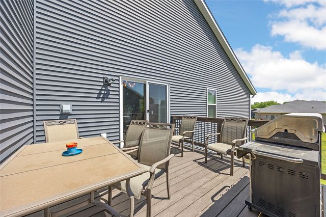 860 Jessie Street, North Liberty, IA 52317