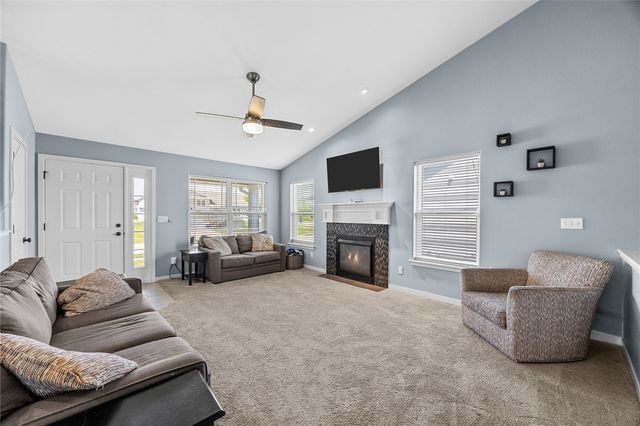 860 Jessie Street, North Liberty, IA 52317