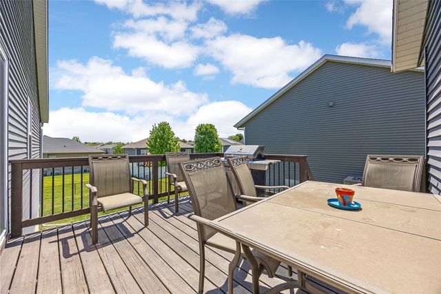 860 Jessie Street, North Liberty, IA 52317