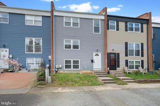5 FARNSWORTH RD, Newark, DE 19713