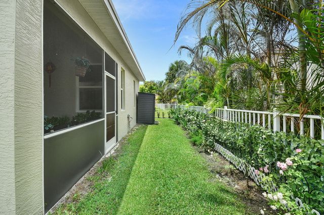 742 NW LEONARDO Circle, Port St. Lucie, Port St Lucie, FL 34986