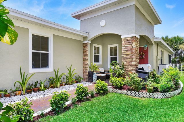 742 NW LEONARDO Circle, Port St. Lucie, Port St Lucie, FL 34986