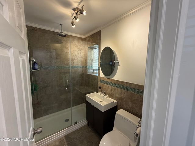 135 Wharfside Drive, Monmouth Beach, NJ 07750