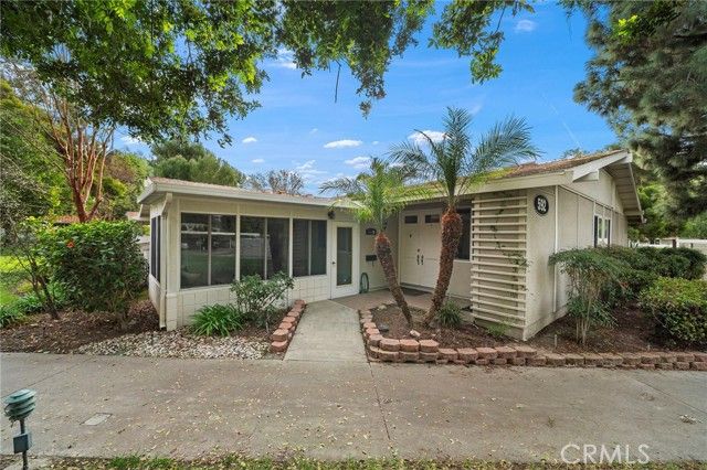 592 Avenida Majorca A, Laguna Woods, CA 92637