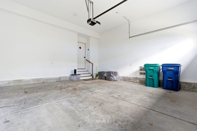 70 Walker St 1, Newton, MA 02460