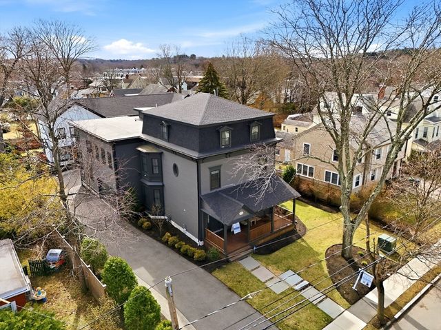 70 Walker St 1, Newton, MA 02460
