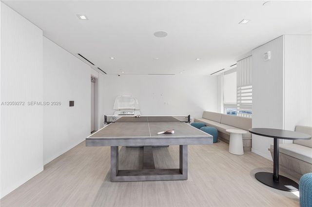227 NE 2nd St 2202, Miami, FL 33132