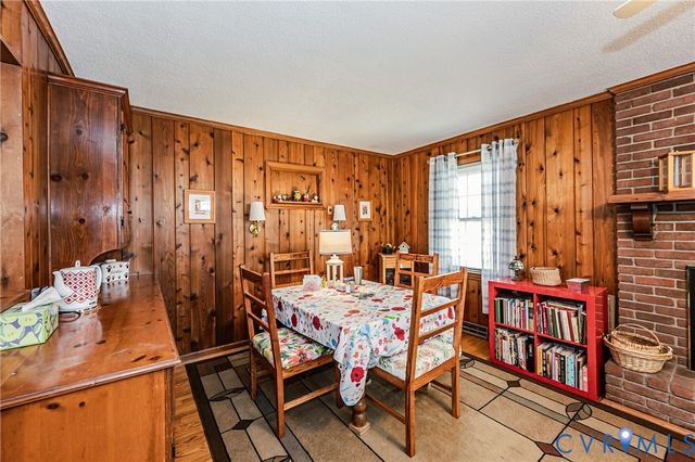 7712 Mendota Dr, Henrico, VA 23229