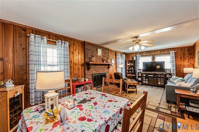 7712 Mendota Dr, Henrico, VA 23229