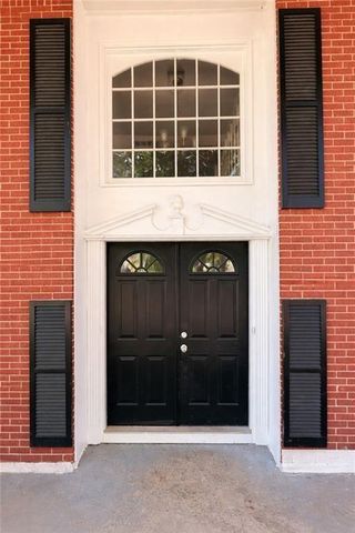 1317 Cedar Heights, Stone Mountain, GA 30083