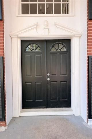 1317 Cedar Heights, Stone Mountain, GA 30083