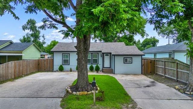 2826 Hopper Road, Houston, TX 77093