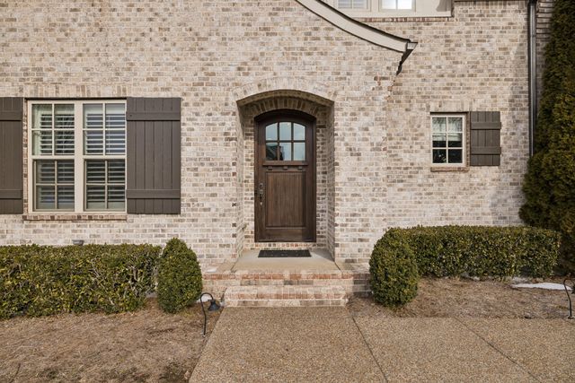 4088 Kings Camp Pass, Arrington, TN 37014