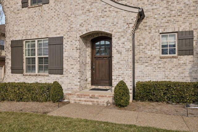 4088 Kings Camp Pass, Arrington, TN 37014