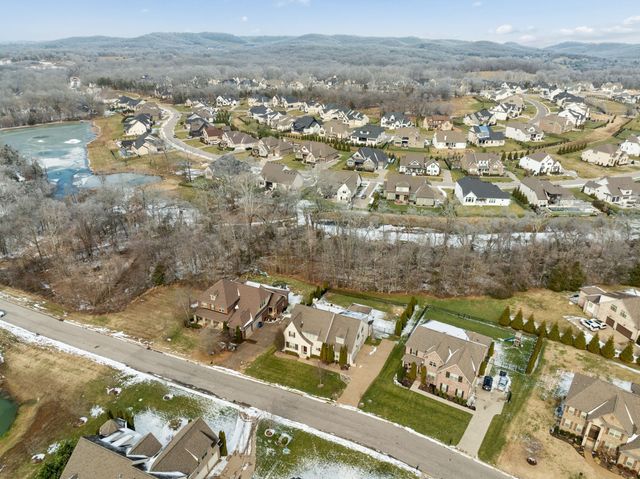 4088 Kings Camp Pass, Arrington, TN 37014