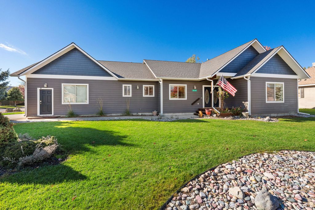 214 O'Brien Terrace N, Bigfork, MT 59911 photo 4