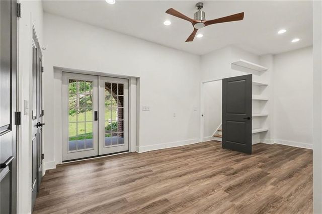 4094 Norton Place SE, Smyrna, GA 30082