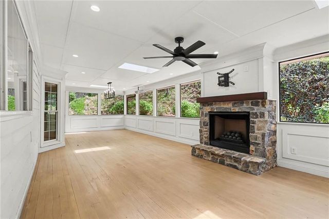 4094 Norton Place SE, Smyrna, GA 30082