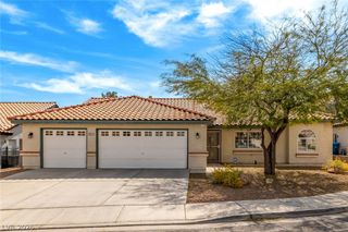 9021 Sunny Hills Court, Las Vegas, NV 89147