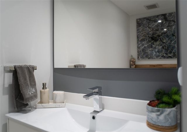 2110 Keystone Blvd, North Miami, FL 33181