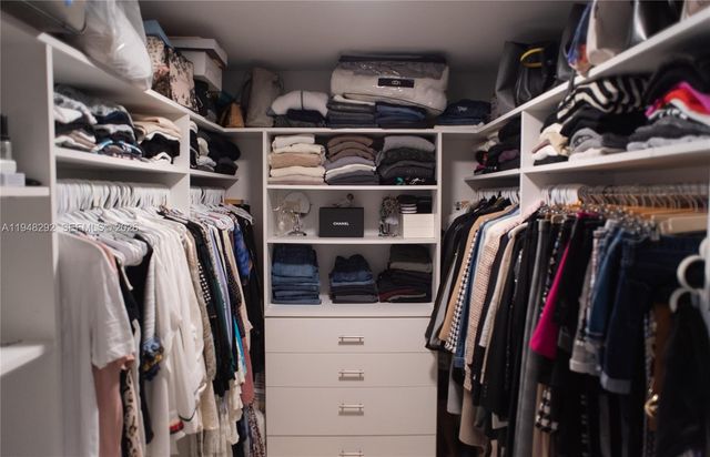 2110 Keystone Blvd, North Miami, FL 33181