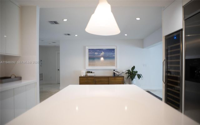 2110 Keystone Blvd, North Miami, FL 33181