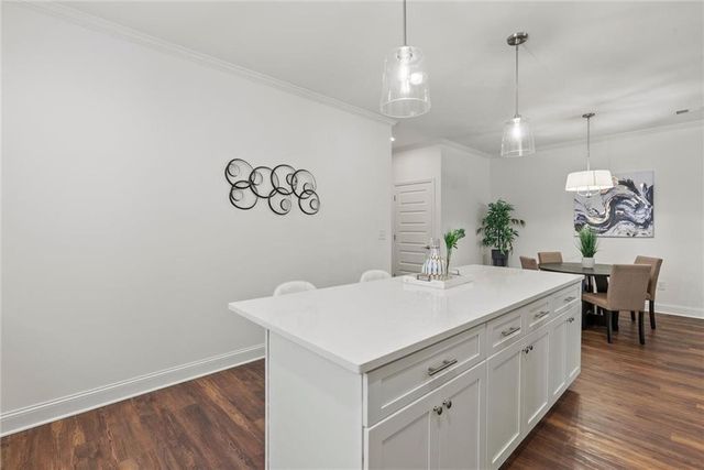 5209 Noble Village Way, Lilburn, GA 30047