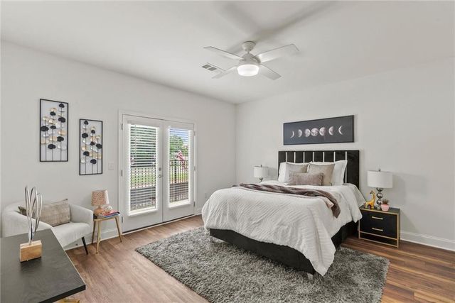 5209 Noble Village Way, Lilburn, GA 30047
