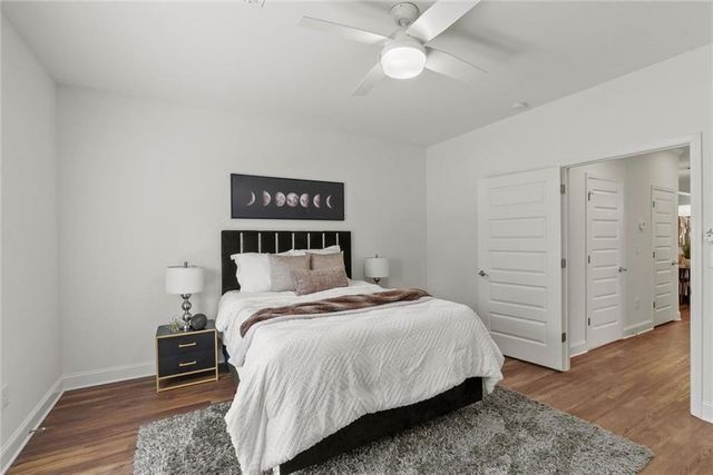 5209 Noble Village Way, Lilburn, GA 30047
