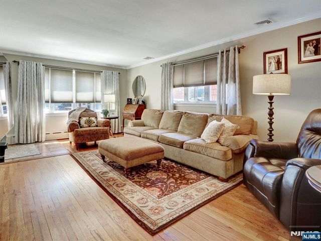 69 Lincoln Street, Fairview, NJ 07022