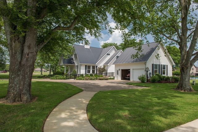4214 McCown Way, Murfreesboro, TN 37127