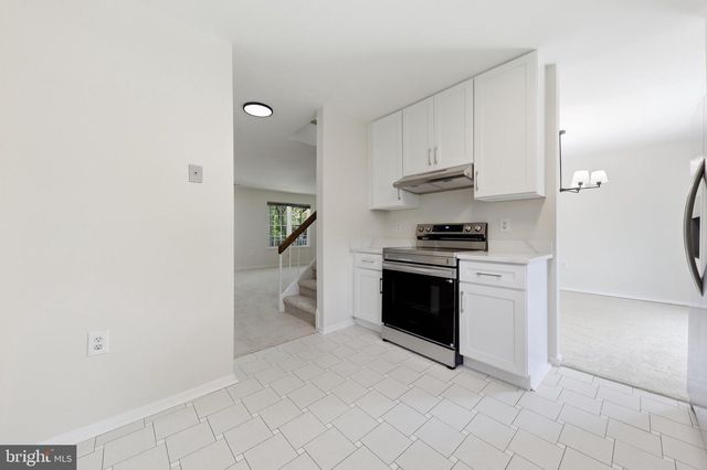 20532 NEERWINDER ST, Germantown, MD 20874