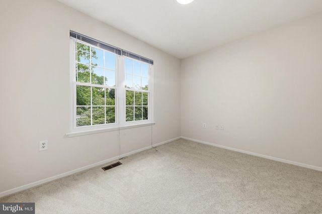 20532 NEERWINDER ST, Germantown, MD 20874