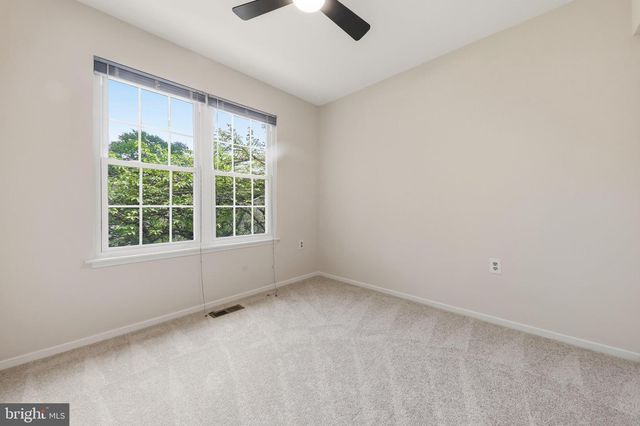 20532 NEERWINDER ST, Germantown, MD 20874